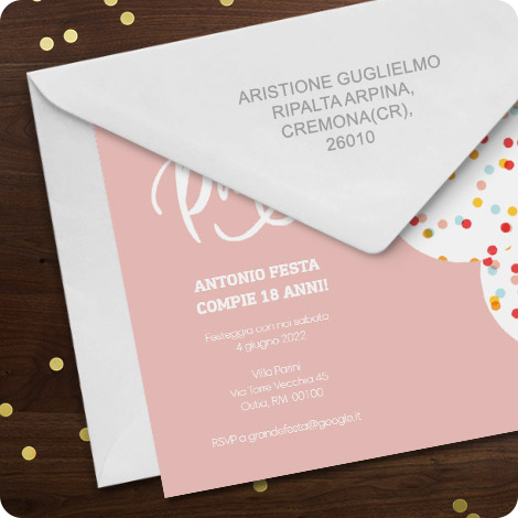 Tutti i nostri biglietti sono dotati di buste bianche. Inoltre, è possibile stampare un indirizzo di ritorno sulle buste.