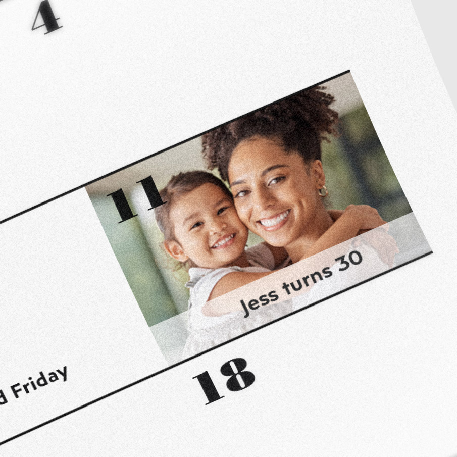 Customise calendar dates - Add photos to mark important dates