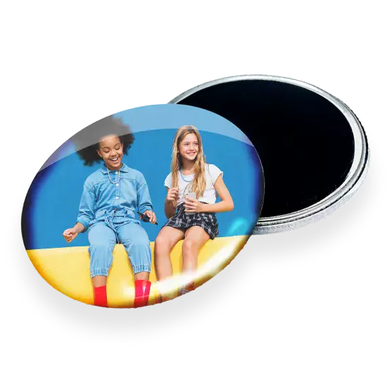 Button badge magnets