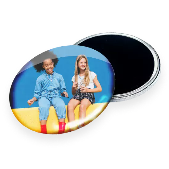 Button badge magnets
