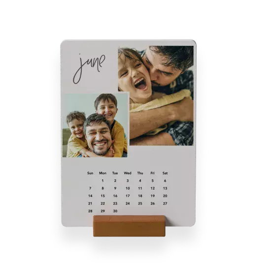 Wood block desk calendar