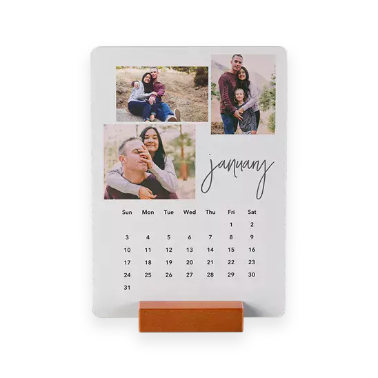 Wood block desk calendar